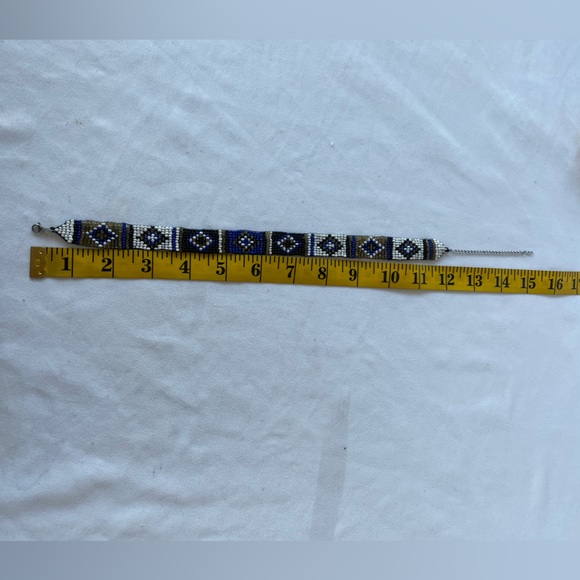 Beaded Choker Necklace - Picture 7 of 7